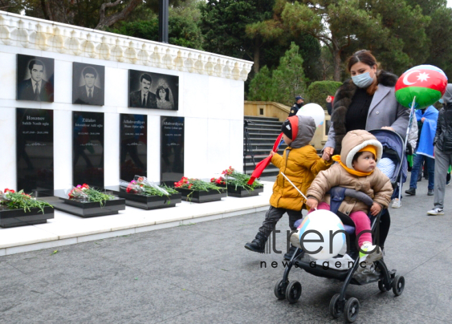 Lachin residents visit Alley of Martyrs in Azerbaijans Baku  Azerbaijan Baku  1 december 2020                                           
