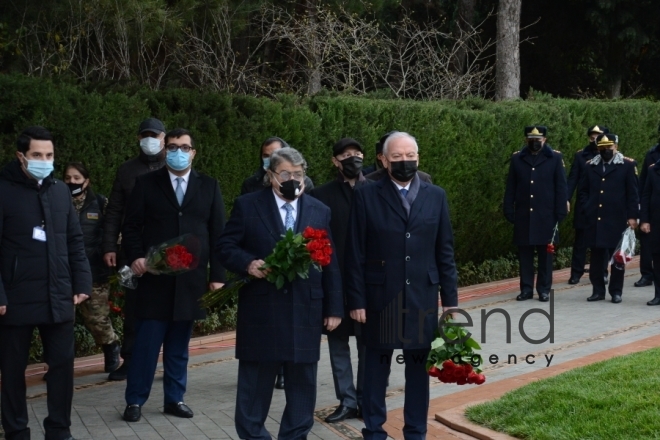 Azerbaijani public honoring memory of great leader Heydar Aliyev.Azerbaijan Baku 12 december 2020