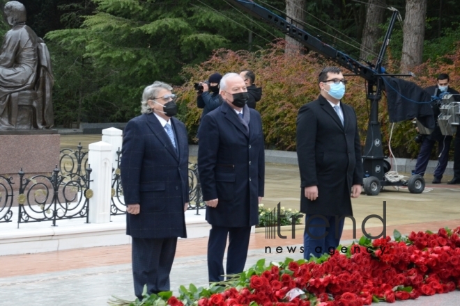 Azerbaijani public honoring memory of great leader Heydar Aliyev.Azerbaijan Baku 12 december 2020