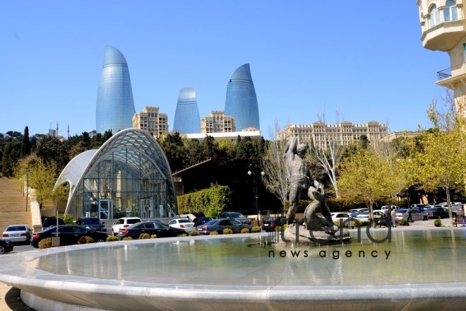 Бакинский фуникулер Азербайджан Баку 21 апреля 2022
